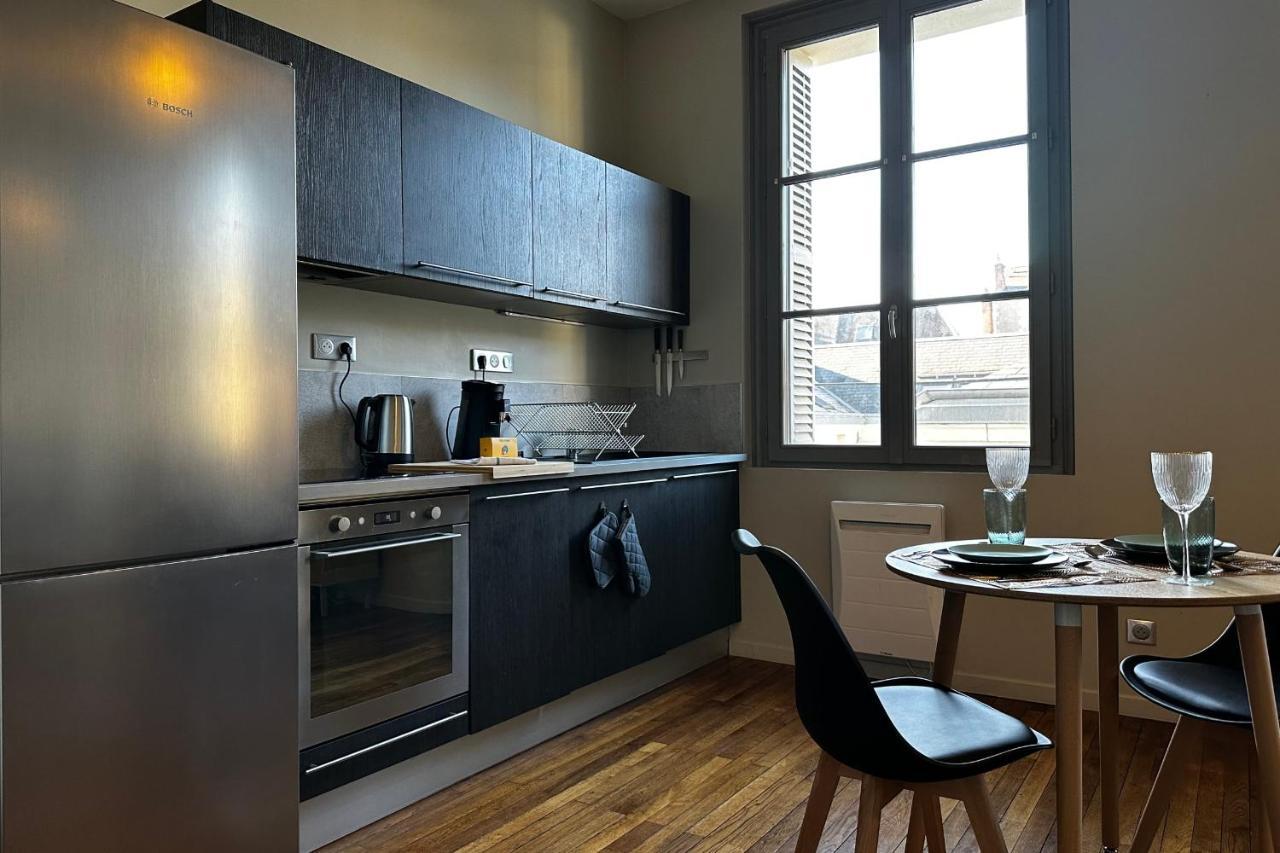 Le Magistral Beautiful One-Bedroom Apartment In The Historic Heart Of טור מראה חיצוני תמונה