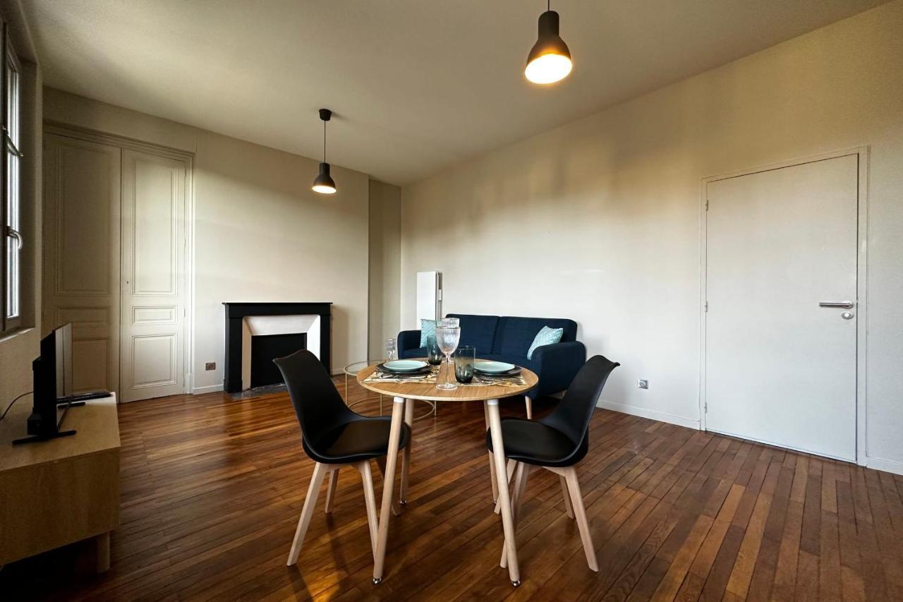 Le Magistral Beautiful One-Bedroom Apartment In The Historic Heart Of טור מראה חיצוני תמונה